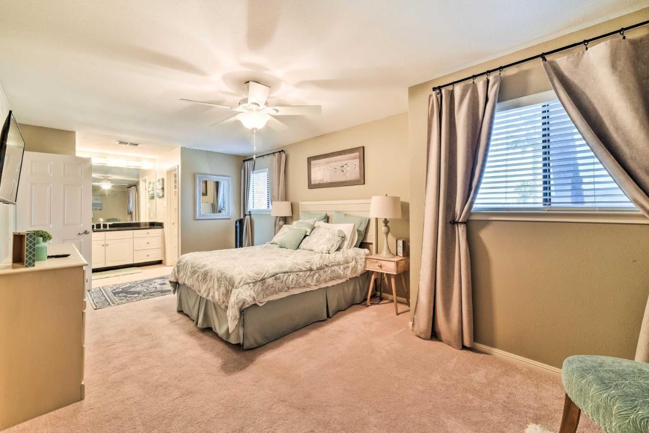 Bright And Breezy Condo, 2 Mi To Whitecap Beach! Corpus Christi Exterior photo